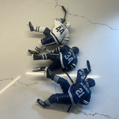 Toronto maple leafs mcfarlane - maple,